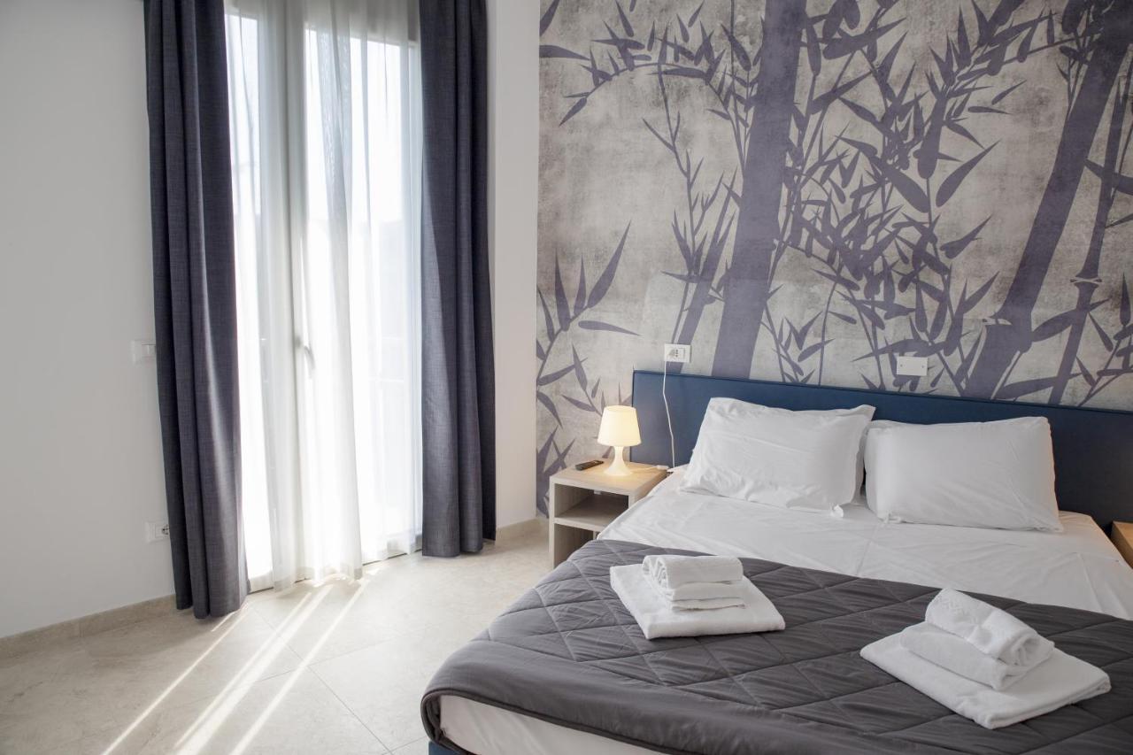 Residence Molino - Holiday Apartments Manerba del Garda Bagian luar foto