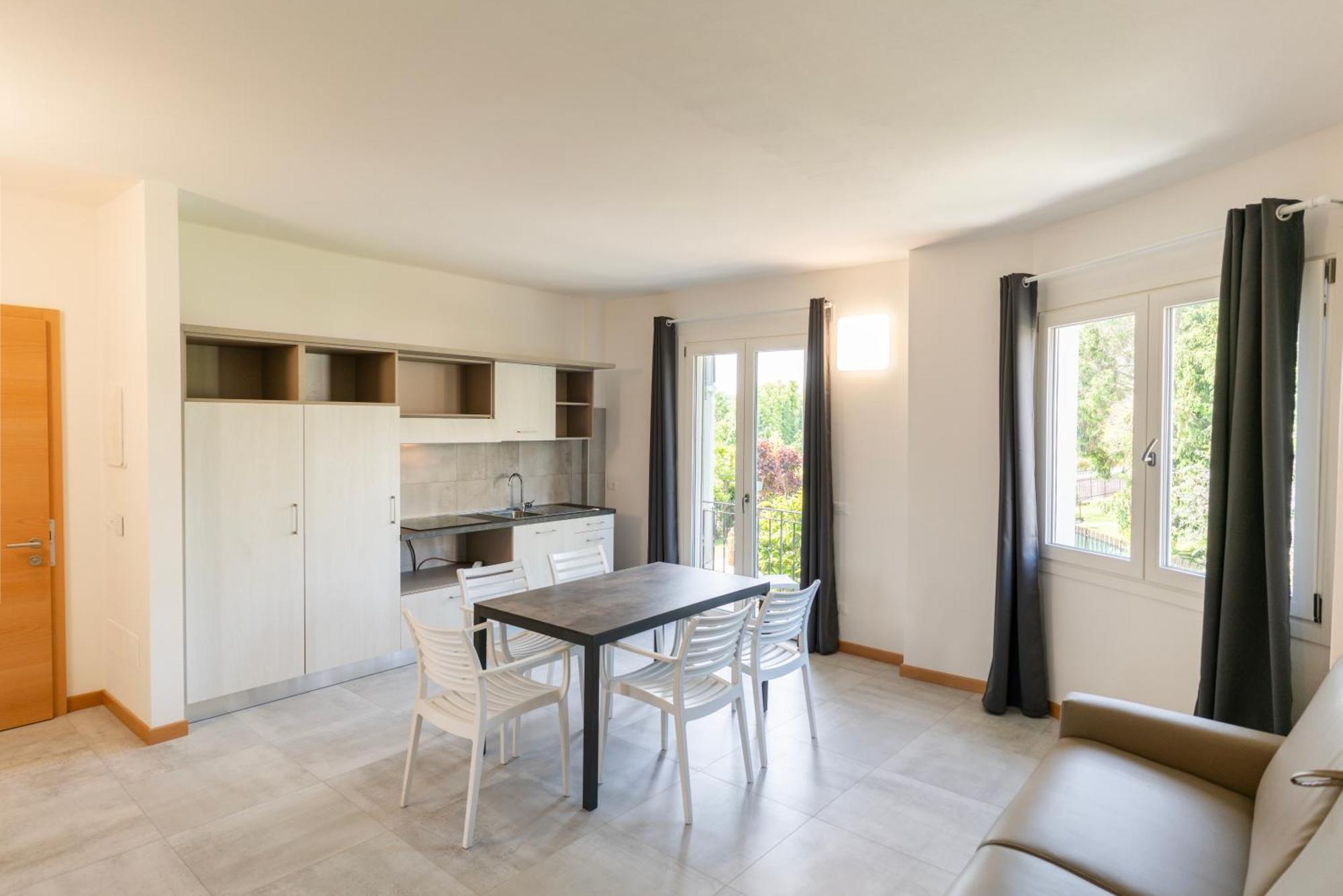 Residence Molino - Holiday Apartments Manerba del Garda Bagian luar foto